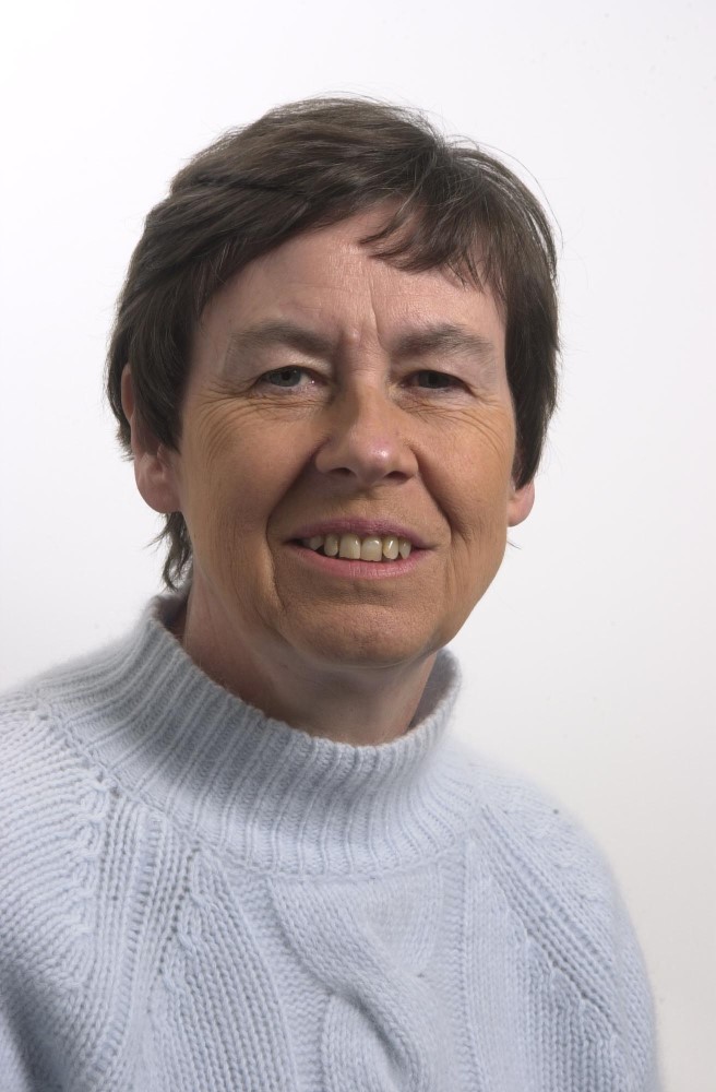 Dr Sally Bloomfield